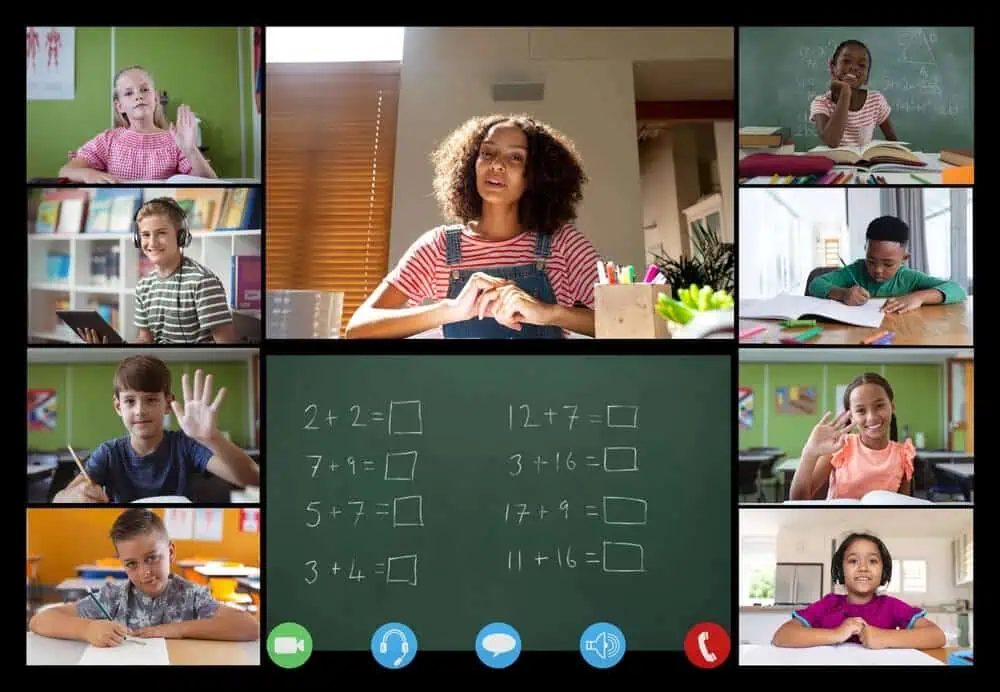 Effectively preparing students for online learning boosts effectiveness and engagement.