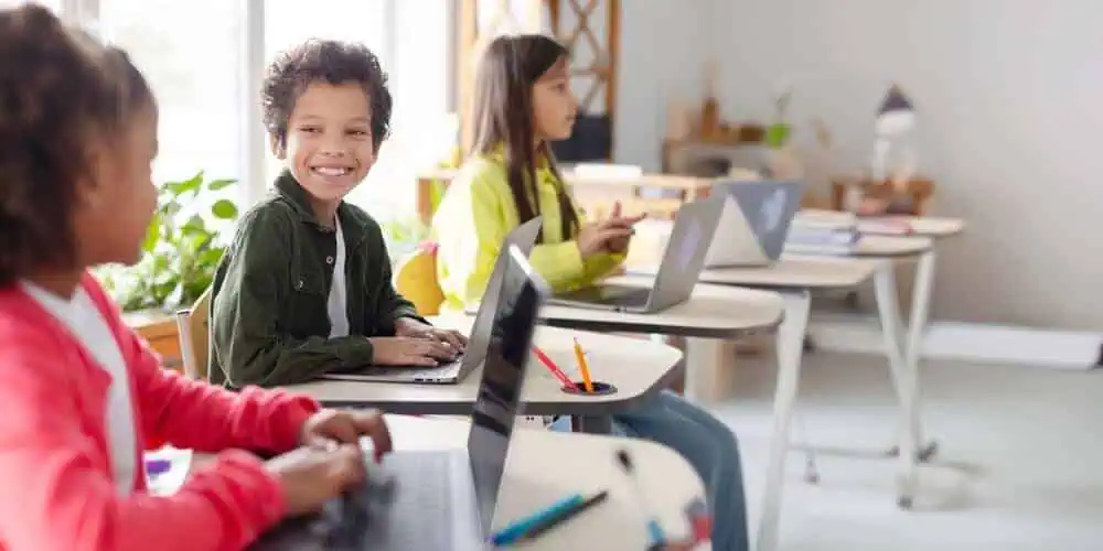 K-12 virtual instruction follows your school bell schedule for maximum convenience