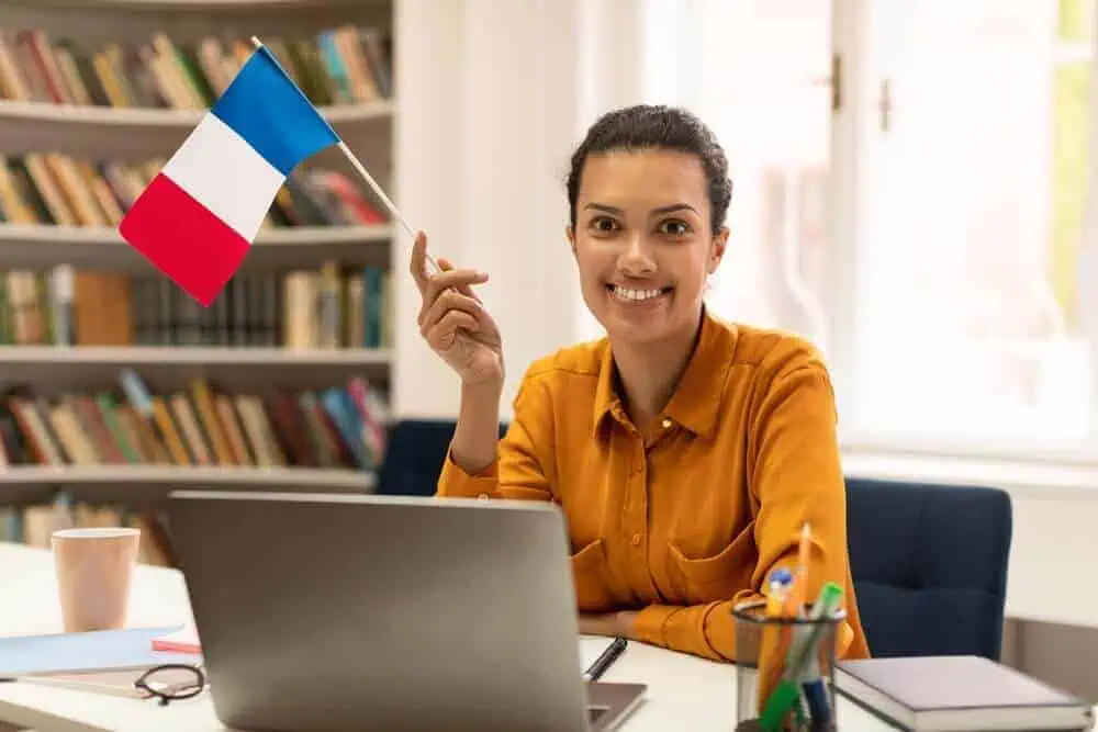 Synchronous language learning allows students to interact with virtual teachers in real-time.
