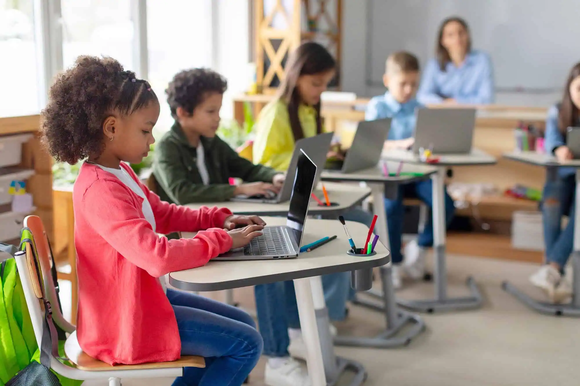 Certified virtual teachers can help schools maintain instructional continuity during staffing shortages.